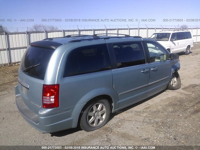 2A4RR5D13AR243154 - 2010 CHRYSLER TOWN & COUNTRY TOURING TURQUOISE photo 4