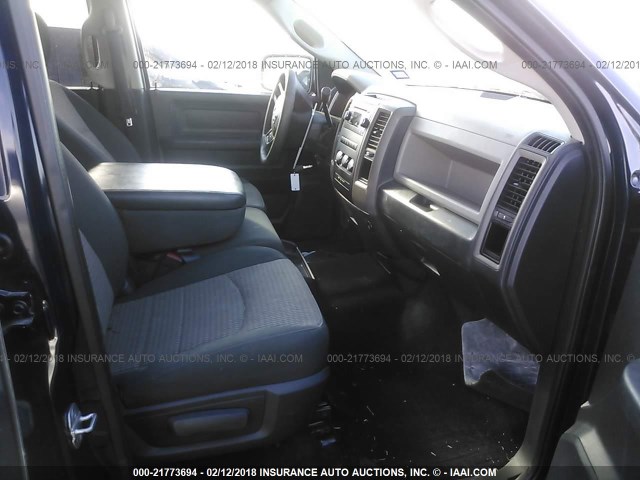 1C6RD6KT4CS318757 - 2012 DODGE RAM 1500 ST Dark Blue photo 5