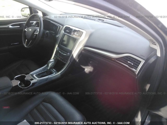 3FA6P0LU4FR113713 - 2015 FORD FUSION SE HYBRID BLACK photo 5