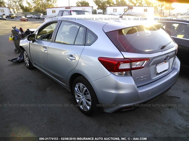 4S3GTAA61J3715156 - 2018 SUBARU IMPREZA SILVER photo 3