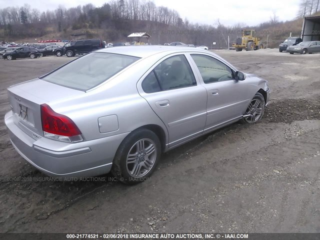 YV1RS592982689906 - 2008 VOLVO S60 2.5T SILVER photo 4