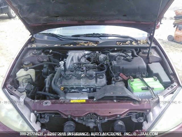 4T1BF32KX2U005558 - 2002 TOYOTA CAMRY LE/XLE/SE RED photo 10
