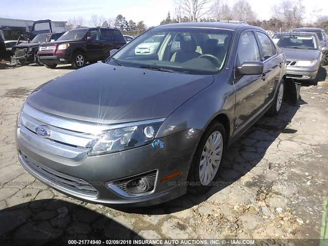 3FADP0L36AR284759 - 2010 FORD FUSION HYBRID GRAY photo 2