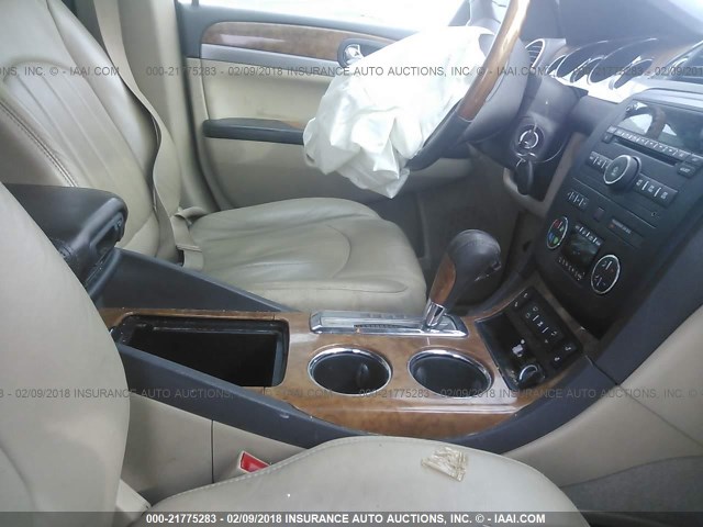 5GAKRBED2BJ201158 - 2011 BUICK ENCLAVE CXL 白色 照片 5