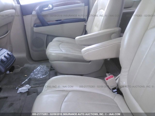 5GAKRBED2BJ201158 - 2011 BUICK ENCLAVE CXL 白色 照片 8