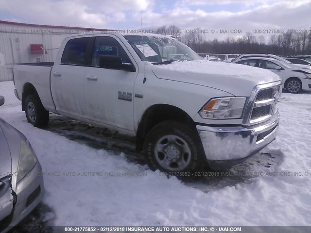 3C6TR5DT4DG555062 - 2013 RAM 2500 SLT 白色 照片 1