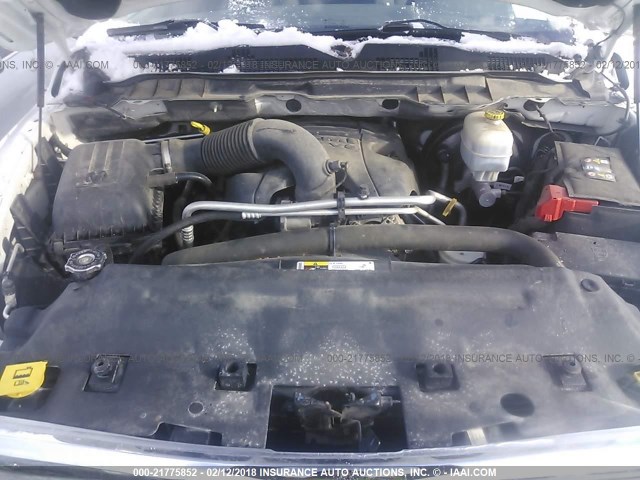 3C6TR5DT4DG555062 - 2013 RAM 2500 SLT 白色 照片 10