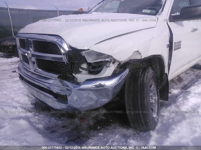 3C6TR5DT4DG555062 - 2013 RAM 2500 SLT 白色 照片 6
