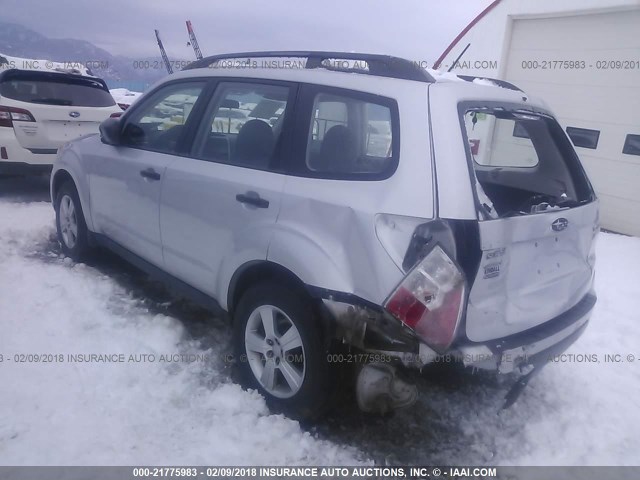 JF2SHABC2BH713437 - 2011 SUBARU FORESTER 2.5X SILVER photo 3