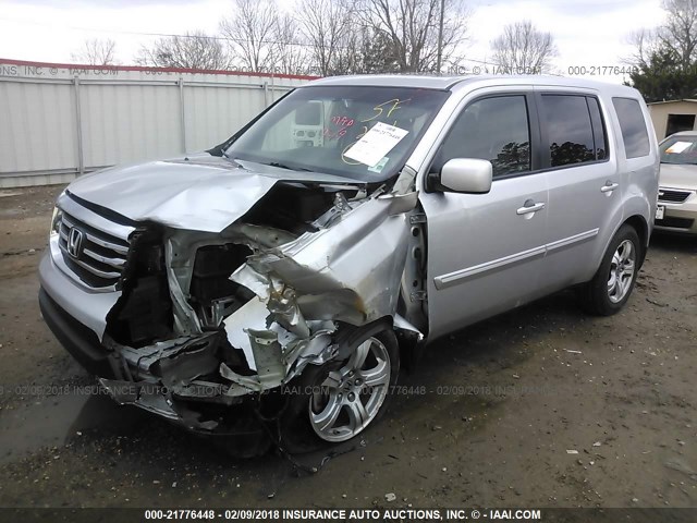 5FNYF3H77CB044281 - 2012 HONDA PILOT EXLN SILVER photo 2