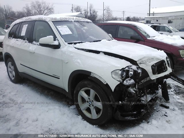 5UXFF03589LJ96747 - 2009 BMW X5 XDRIVE35D WHITE photo 1