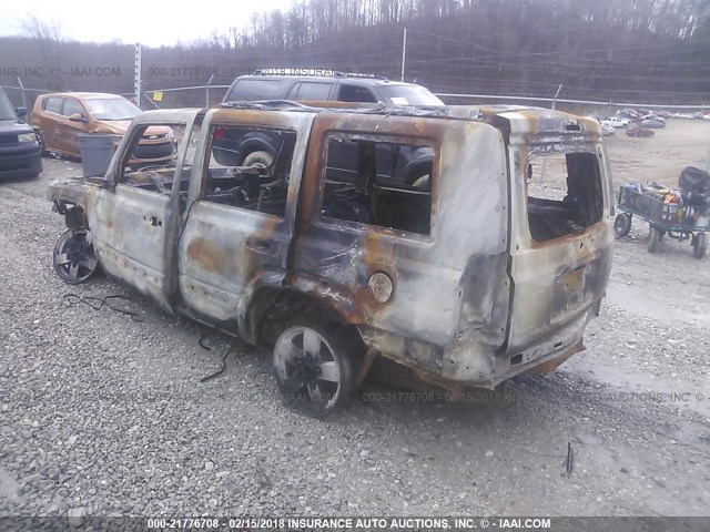 1J8HG48K47C611890 - 2007 JEEP COMMANDER BLACK photo 3