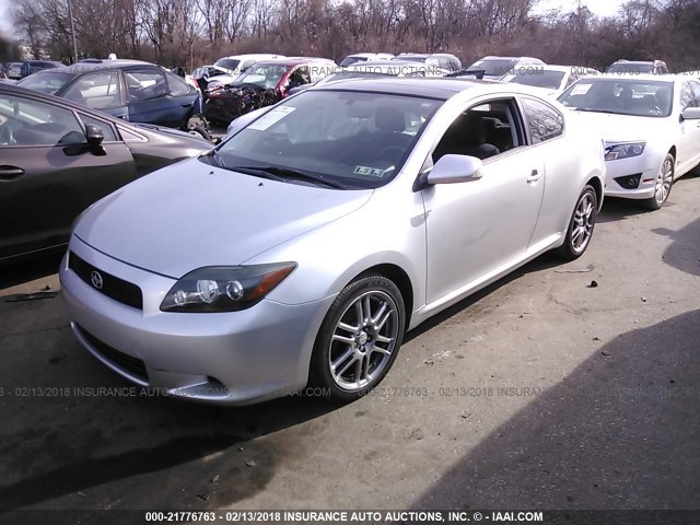 JTKDE3B78A0303150 - 2010 TOYOTA SCION TC 银色 照片 2