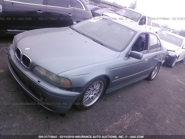 WBADT63412CH93319 - 2002 BMW 530 I AUTOMATIC GREEN photo 2