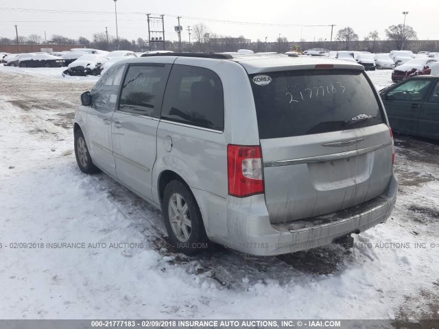 2A4RR5DG0BR605592 - 2011 CHRYSLER TOWN & COUNTRY TOURING SILVER photo 3