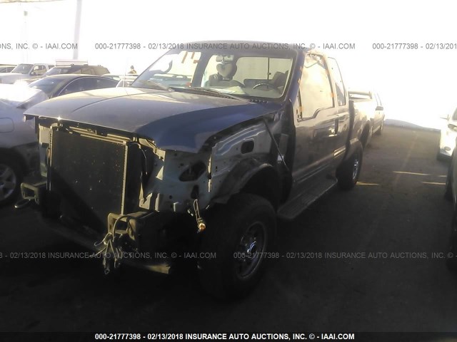 1FTNX21F32EC11926 - 2002 FORD F250 SUPER DUTY GRAY photo 2