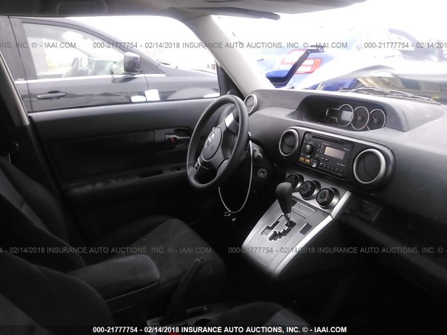 JTLZE4FE6CJ018461 - 2012 TOYOTA SCION XB Weiß Foto 5