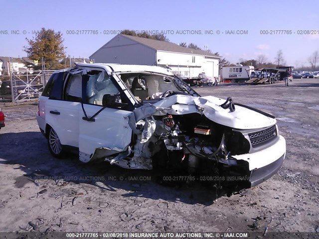 SALSF2D4XBA708309 - 2011 LAND ROVER RANGE ROVER SPORT HSE WHITE photo 1