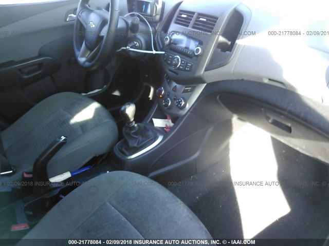 1G1JB6SH4C4116456 - 2012 CHEVROLET SONIC LS 橙色 照片 5