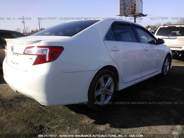 4T1BF1FK6CU546512 - 2012 TOYOTA CAMRY SE/LE/XLE WHITE photo 4