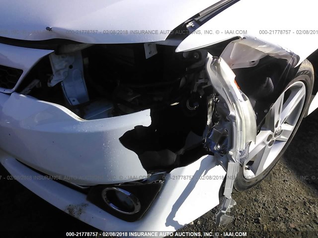 4T1BF1FK6CU546512 - 2012 TOYOTA CAMRY SE/LE/XLE WHITE photo 6