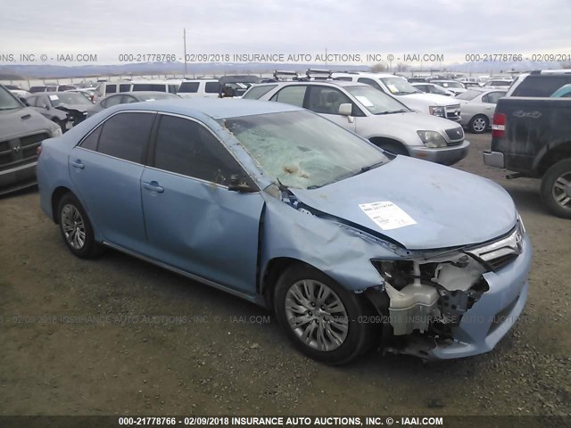 4T4BF1FKXCR193519 - 2012 TOYOTA CAMRY SE/LE/XLE Light Blue photo 1