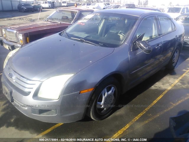 3FAFP06Z36R179323 - 2006 FORD FUSION S SILVER photo 2