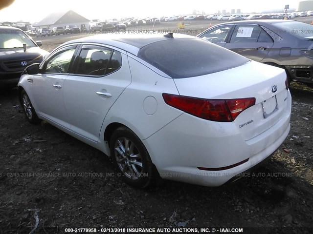 5XXGN4A72DG143801 - 2013 KIA OPTIMA EX WHITE photo 3