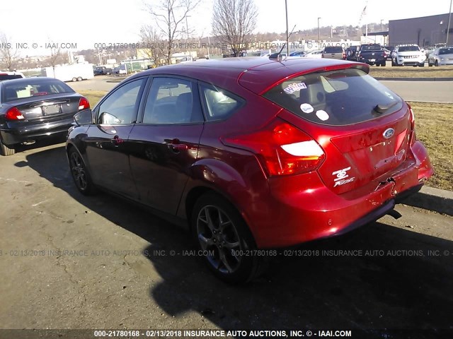 1FADP3K26DL111112 - 2013 FORD FOCUS SE RED photo 3