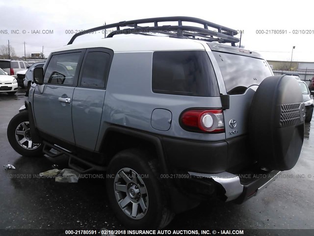 JTEBU4BF6EK208316 - 2014 TOYOTA FJ CRUISER GRAY photo 3