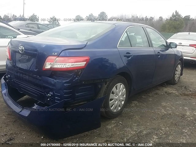 4T1BF3EK5BU729976 - 2011 TOYOTA CAMRY SE/LE/XLE BLUE photo 4