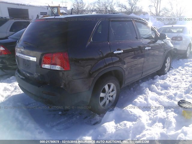 5XYKT3A18BG165252 - 2011 KIA SORENTO LX BURGUNDY photo 4