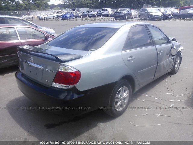 4T1BF32K95U610353 - 2005 TOYOTA CAMRY LE/XLE/SE ნაცრისფერი ფოტო 4