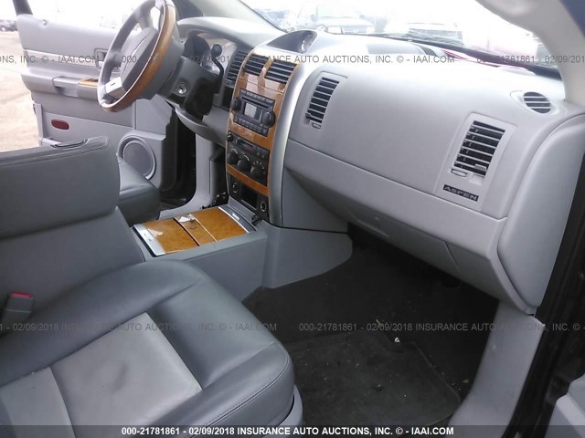 1A8HX58P47F558186 - 2007 CHRYSLER ASPEN LIMITED შავი ფოტო 5