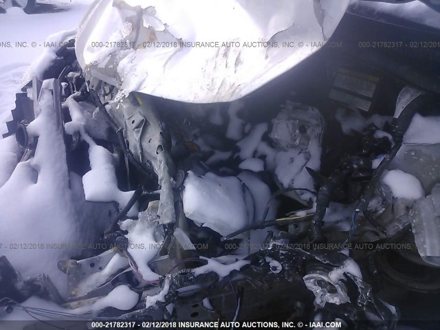 3N1CE2CP1FL439998 - 2015 NISSAN VERSA NOTE S/S PLUS/SV/SL/SR SILVER photo 10