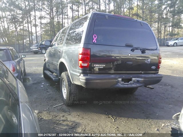 1FMRU1667YLC26278 - 2000 FORD EXPEDITION XLT შავი ფოტო 3
