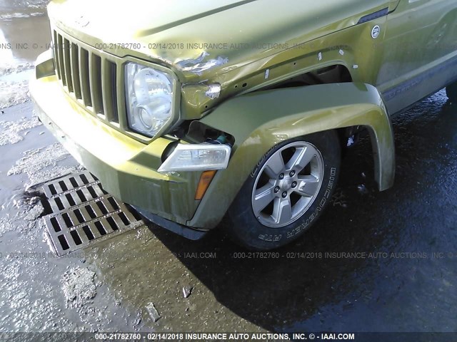 1C4PJMAK2CW187780 - 2012 JEEP LIBERTY SPORT GREEN photo 6