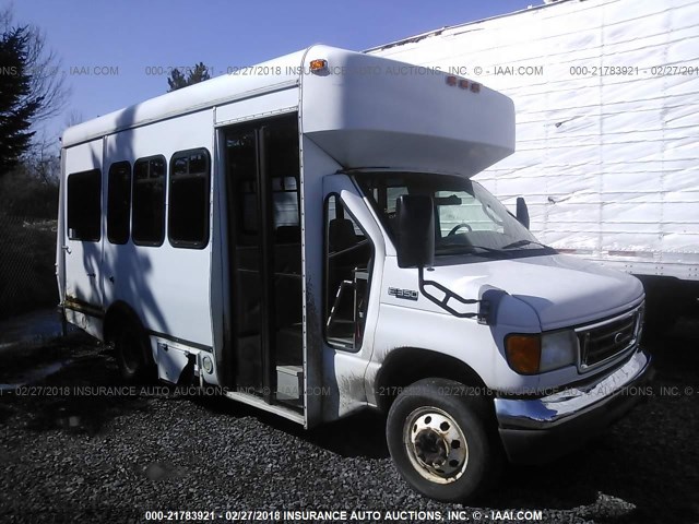 1FDWE35SX5HB19122 - 2005 FORD ECONOLINE E350 SUPER DUTY CTWAY VAN WHITE photo 1