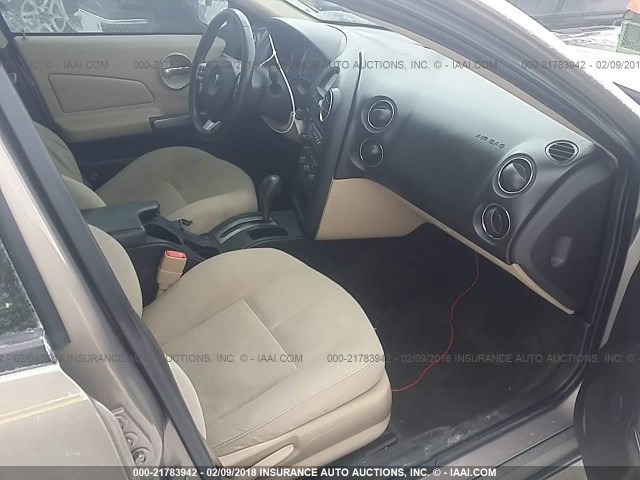 2G2WP552161308812 - 2006 PONTIAC GRAND PRIX GOLD photo 5