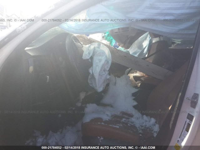 WBAPK5C57AA651017 - 2010 BMW 328 XI SULEV WHITE photo 5