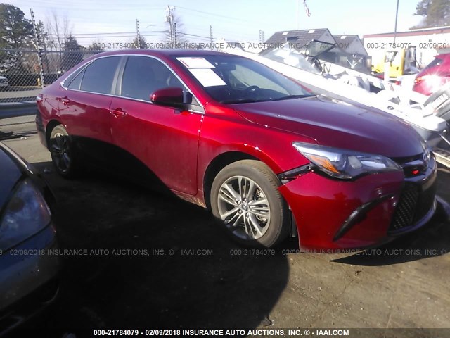 4T1BF1FK8GU601581 - 2016 TOYOTA CAMRY LE/XLE/SE/XSE RED photo 1