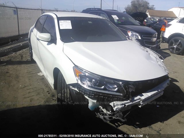 1HGCR2F56HA103464 - 2017 HONDA ACCORD SPORT WHITE photo 1