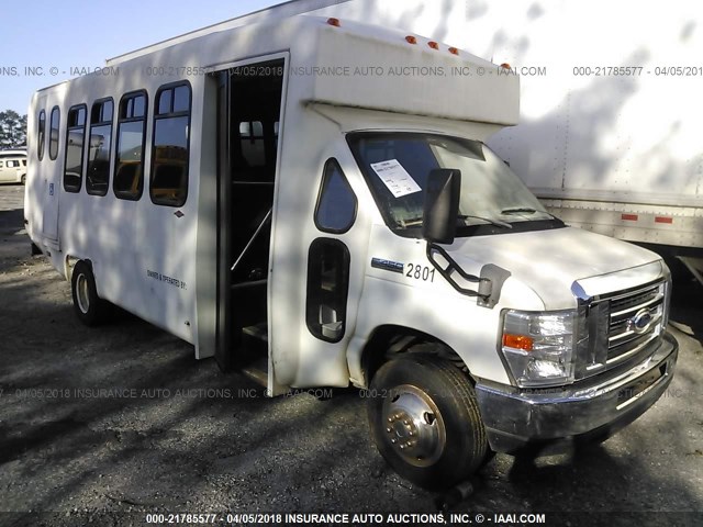 1FD4E45S38DA22630 - 2008 FORD E450 WHITE photo 1