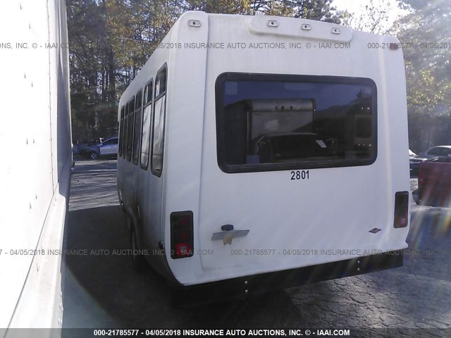 1FD4E45S38DA22630 - 2008 FORD E450 WHITE photo 3