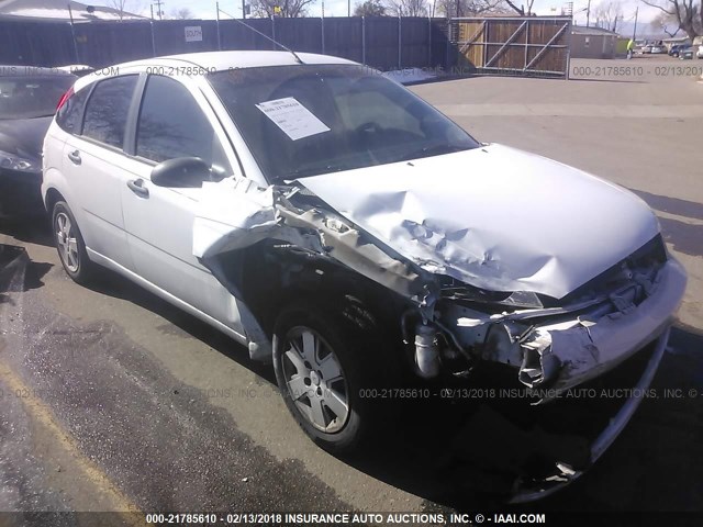 1FAHP37N37W339883 - 2007 FORD FOCUS ZX5/S/SE/SES 白色 照片 1
