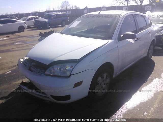 1FAHP37N37W339883 - 2007 FORD FOCUS ZX5/S/SE/SES 白色 照片 2