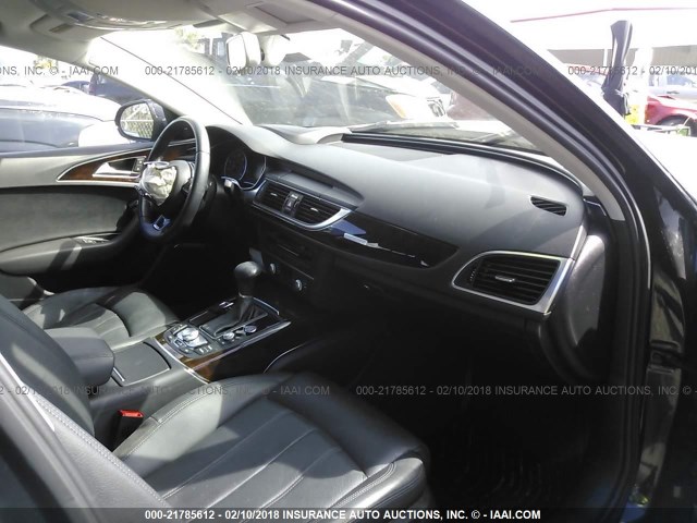 WAUHGAFC9FN030449 - 2015 AUDI A6 PRESTIGE შავი ფოტო 5