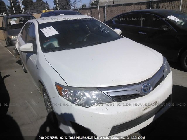 4T1BD1FK7EU102970 - 2014 TOYOTA CAMRY HYBRID/LE/XLE WHITE photo 1