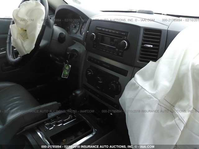 1J4GR48K56C328324 - 2006 JEEP GRAND CHEROKEE LAREDO/COLUMBIA/FREEDOM 黑色 照片 5