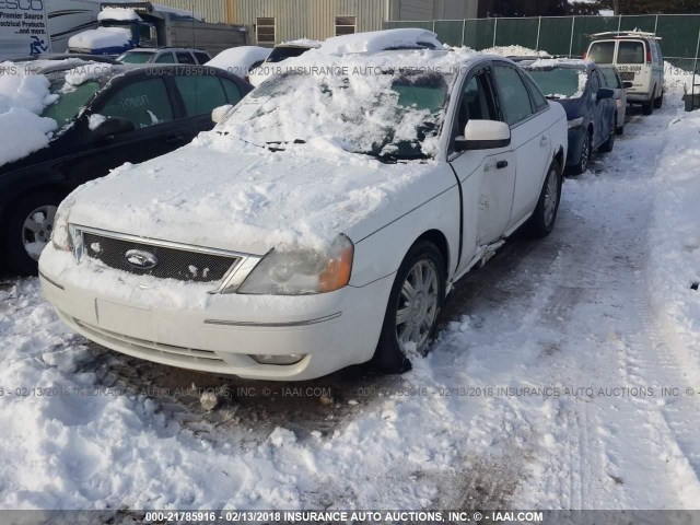 1FAFP24117G120580 - 2007 FORD FIVE HUNDRED SEL WHITE photo 2